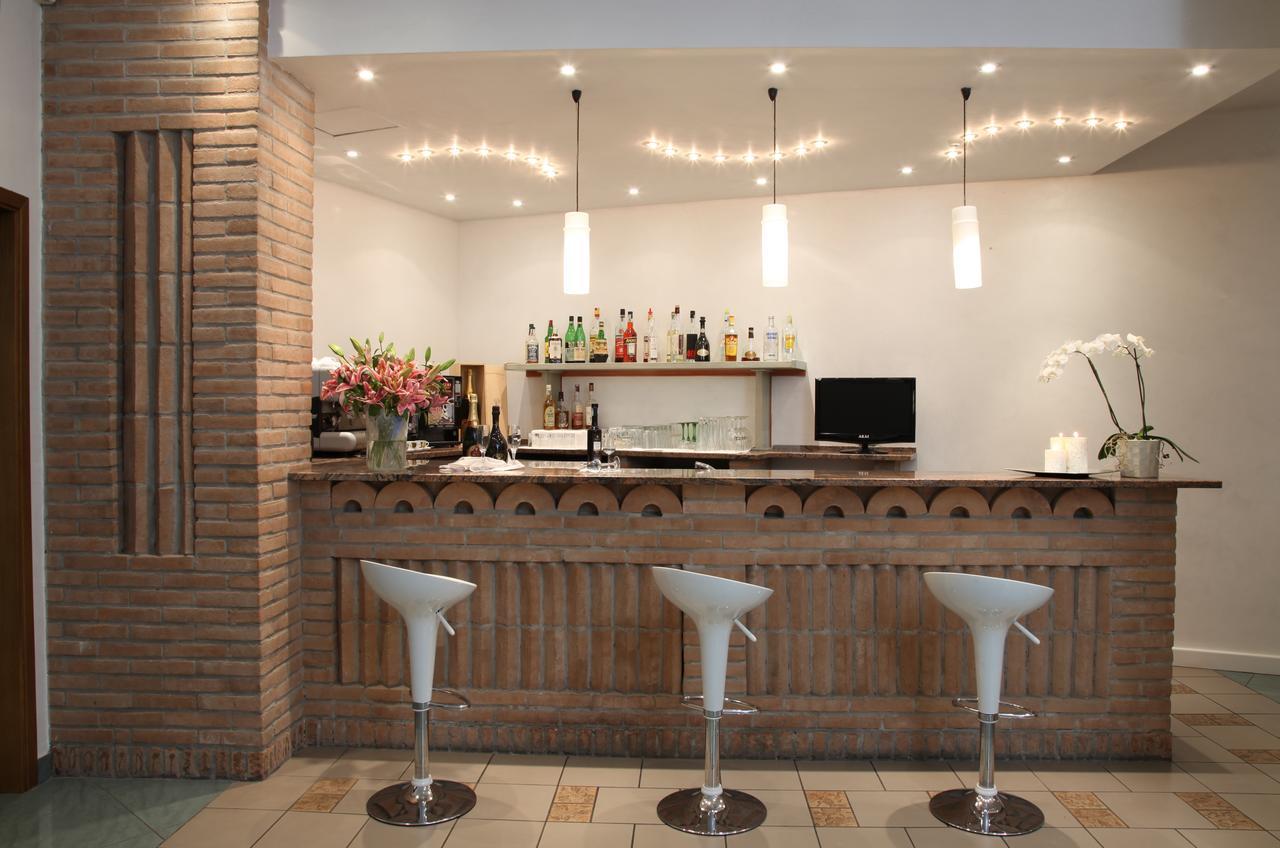 Hotel Plaza Llido Degli Estensi Zewnętrze zdjęcie