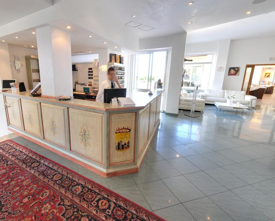 Hotel Plaza Llido Degli Estensi Zewnętrze zdjęcie
